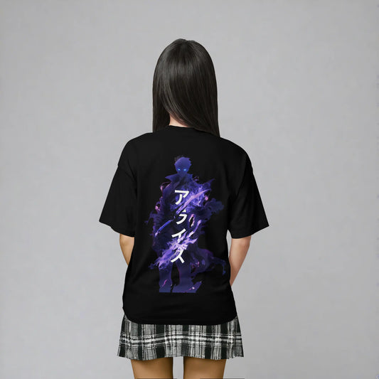 Model Rückansicht Shadow Ascend T-Shirt Schwarz – Solo Leveling Anime Streetwear